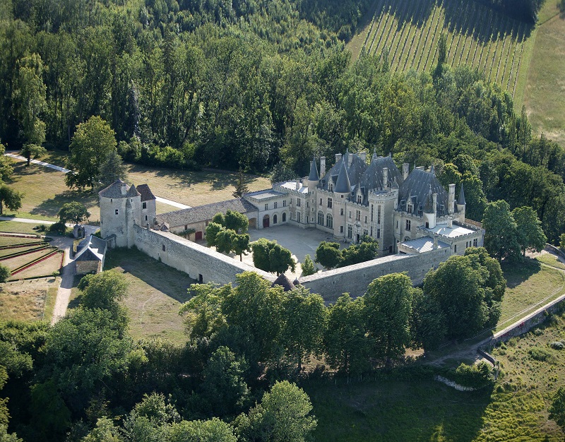 Michel de Montaigne Castle and Tower