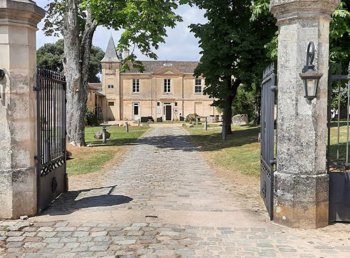 Château Fleur de Roques