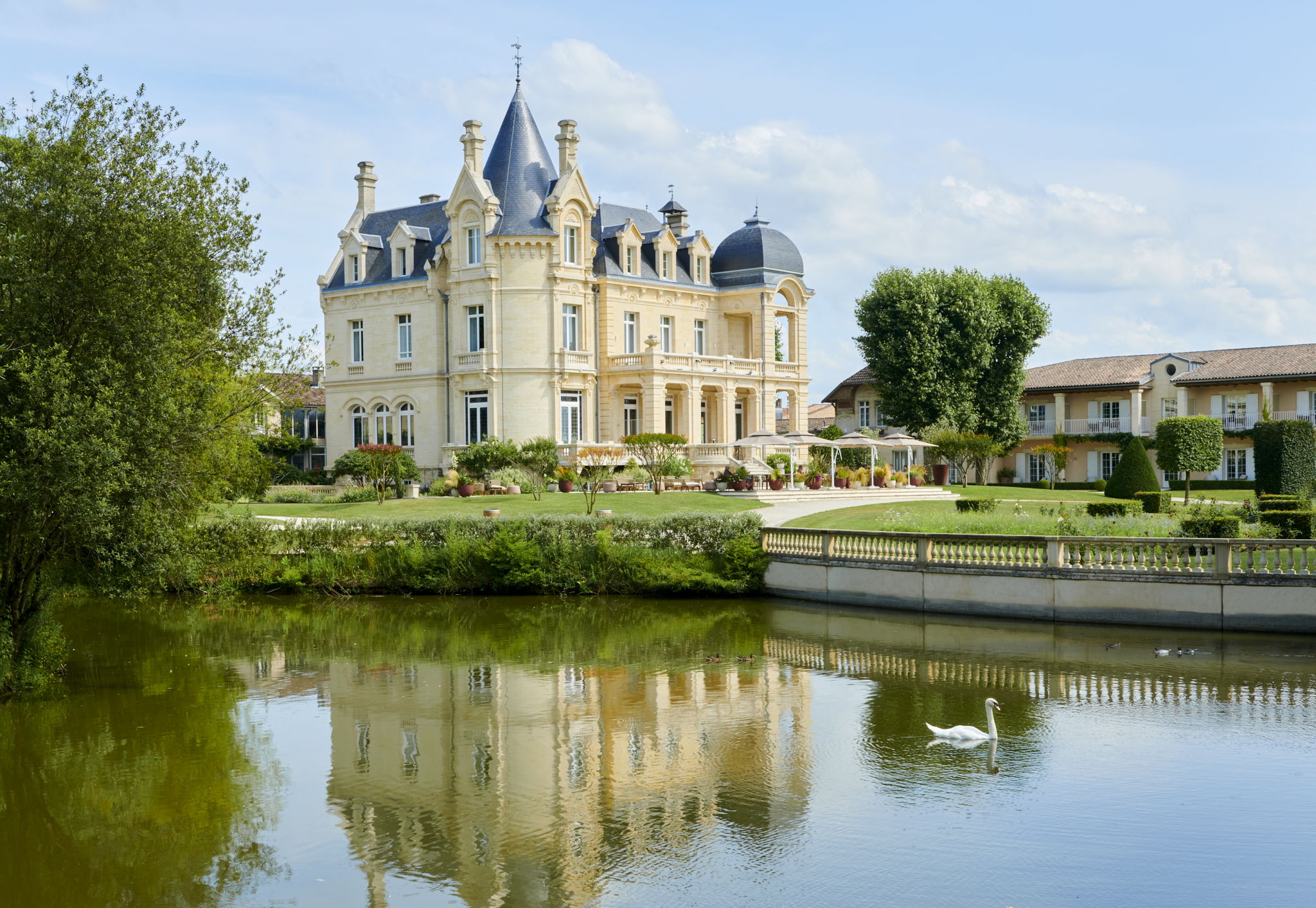 Château Hôtel Grand Barrail *****